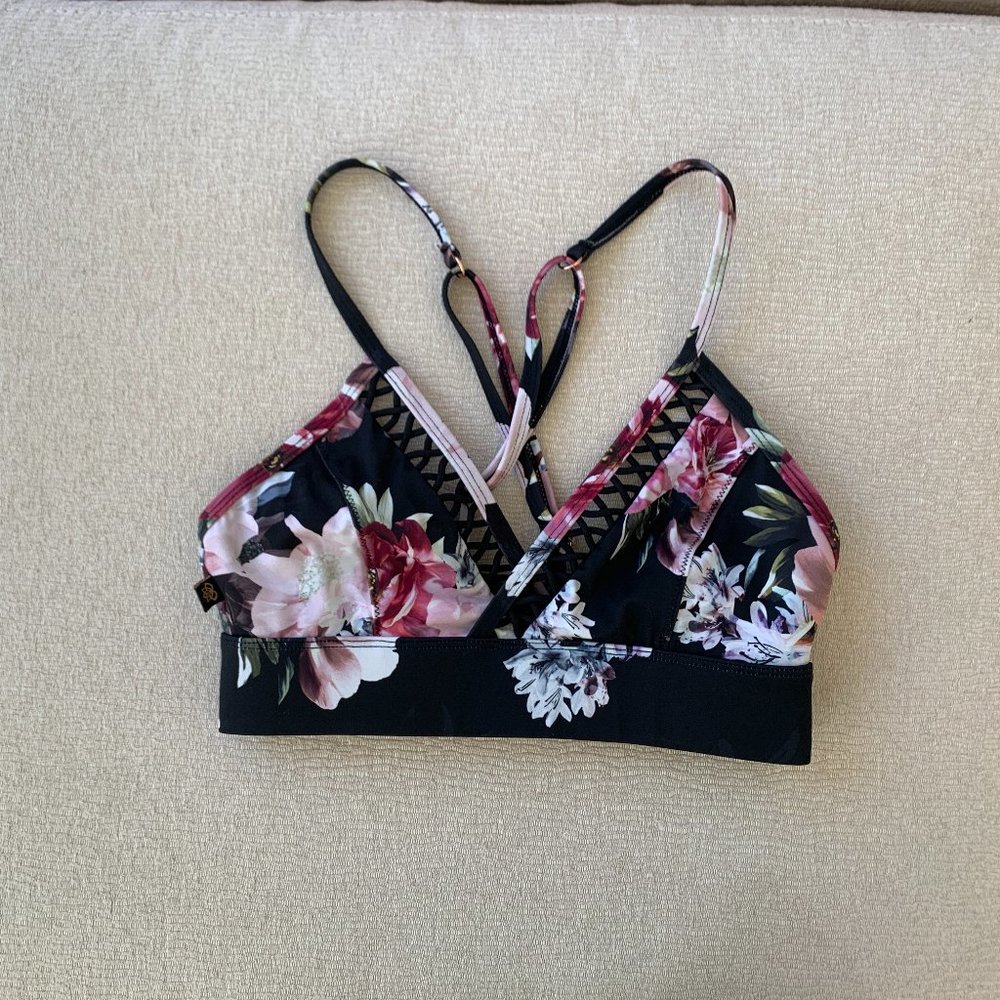L'urv Floral Sports Bra